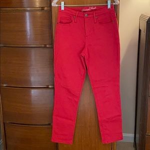 Universal Thread red jeans